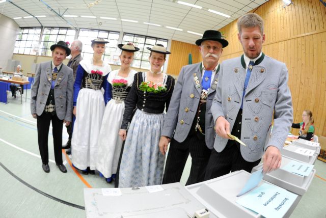 Κάλπες στη Βαυαρία με το βλέμμα στις ομοσπονδιακές εκλογές